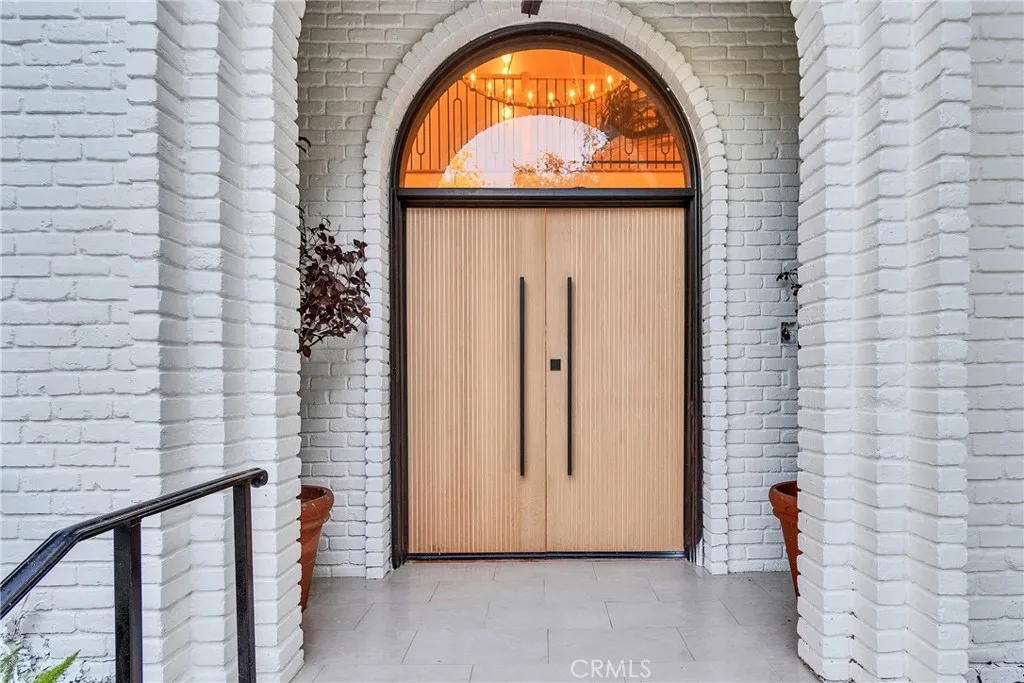 4437 Balboa, Encino, California 91316 home-pic-3